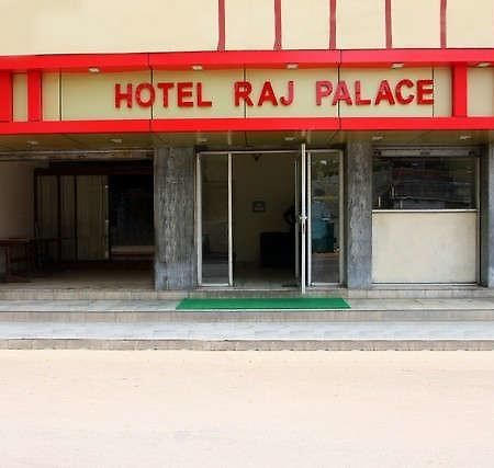 Raj Palace Orchha Bagian luar foto